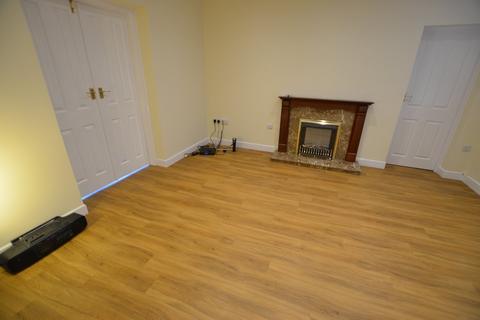 3 bedroom detached house to rent, Princes Gardens, Peterborough, PE1