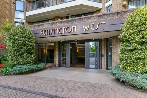 3 bedroom flat for sale, Kensington West, Blythe Road, London, W14