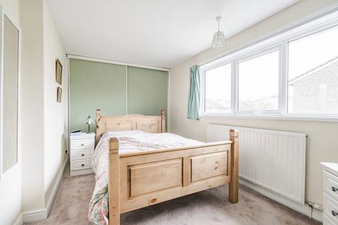 3 bedroom end of terrace house for sale, Millcroft, Norwich