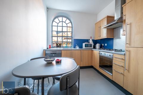 3 bedroom flat for sale, The Brewhouse, Castle Brewery, Newark