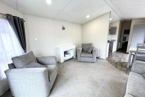 2 bedroom static caravan for sale, Carnforth Lancashire