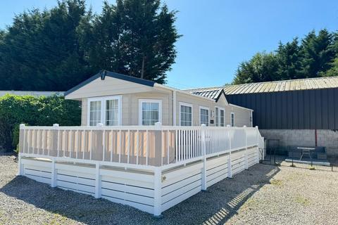 2 bedroom static caravan for sale, Carnforth Lancashire