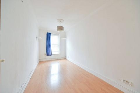 2 bedroom flat to rent, Lordship Lane, East Dulwich, London, SE22