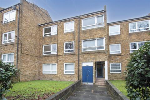 Bartholomew Close, London SW18