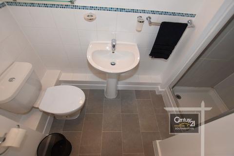 2 bedroom flat to rent, High Street, SOUTHAMPTON SO14