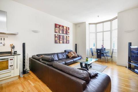 1 bedroom flat to rent, Gloucester Terrace, Bayswater, London, W2