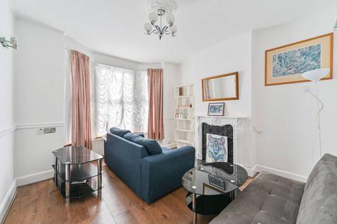 2 bedroom flat to rent, Fenham Road, Peckham, London, SE15