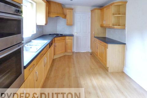 17 Hollinview Close, Rawtenstall, Rossendale, BB4 8DQ