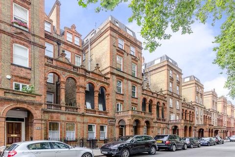 1 bedroom flat to rent, Courtfield Road, South Kensington, London, SW7