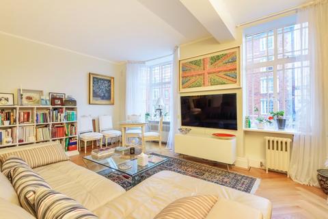 4 bedroom flat for sale, Queensway, Bayswater, London, W2