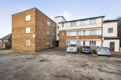 1 bedroom apartment for sale, Claire Court, Mitcham CR4