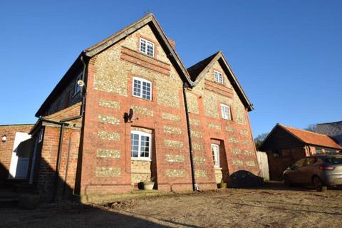 4 bedroom house to rent, Swyncombe, near Henley