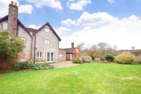 4 bedroom house to rent, Swyncombe, between Watlington & Henley