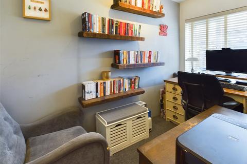 30 Chipperfield Drive, Bristol, BS15 4DP