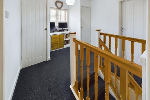 30 Chipperfield Drive, Bristol, BS15 4DP