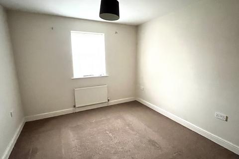 2 bedroom flat to rent, Brockhurst Road, Gosport PO12