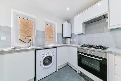 2 bedroom flat to rent, Romney Mews, Marylebone, London, W1U