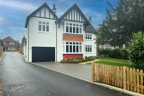undefined, Cross Road, Surrey KT20
