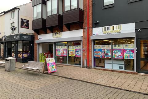 Restaurant to rent, 20 Market Street, Loughborough, LE11 3EP