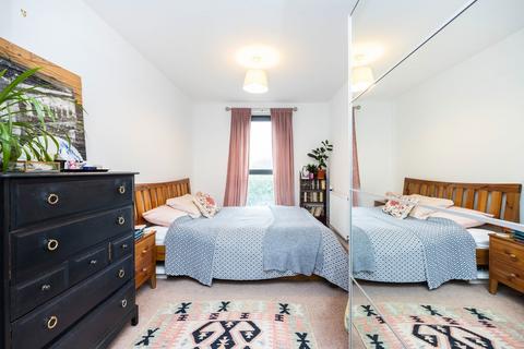 1 bedroom flat for sale, Bramwell Way, London, E16 2GS