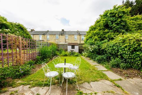 3 bedroom terraced house for sale, Boreham Avenue, London, E16 3AG