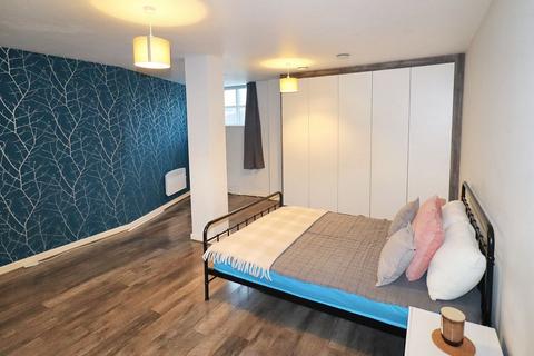 3 bedroom flat for sale, Apartment G03 East Point, East Street, Leeds, West Yorkshire, LS9 8BF