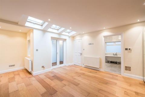 2 bedroom flat to rent, Gloucester Place, Marylebone, London, W1U