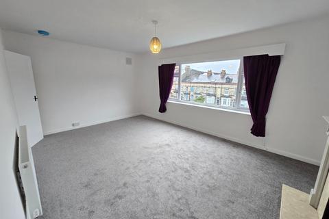 2 bedroom flat to rent, 165B Falsgrave Road, Scarborough