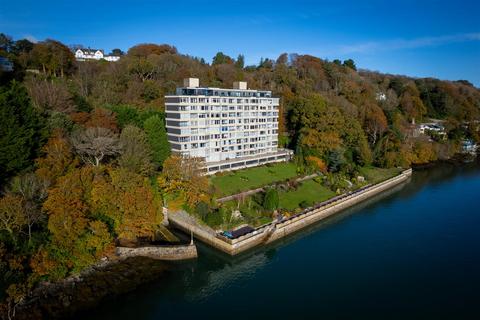 3 bedroom apartment for sale, Glyn Garth Court, Glyn Garth, Menai Bridge