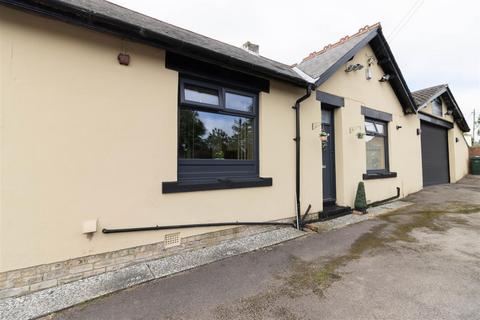 3 bedroom bungalow for sale, Glossop Street, High Spen, Rowlands Gill