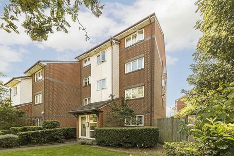 1 bedroom flat for sale, Henley Drive, London SE1