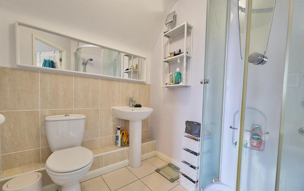 En suite shower room