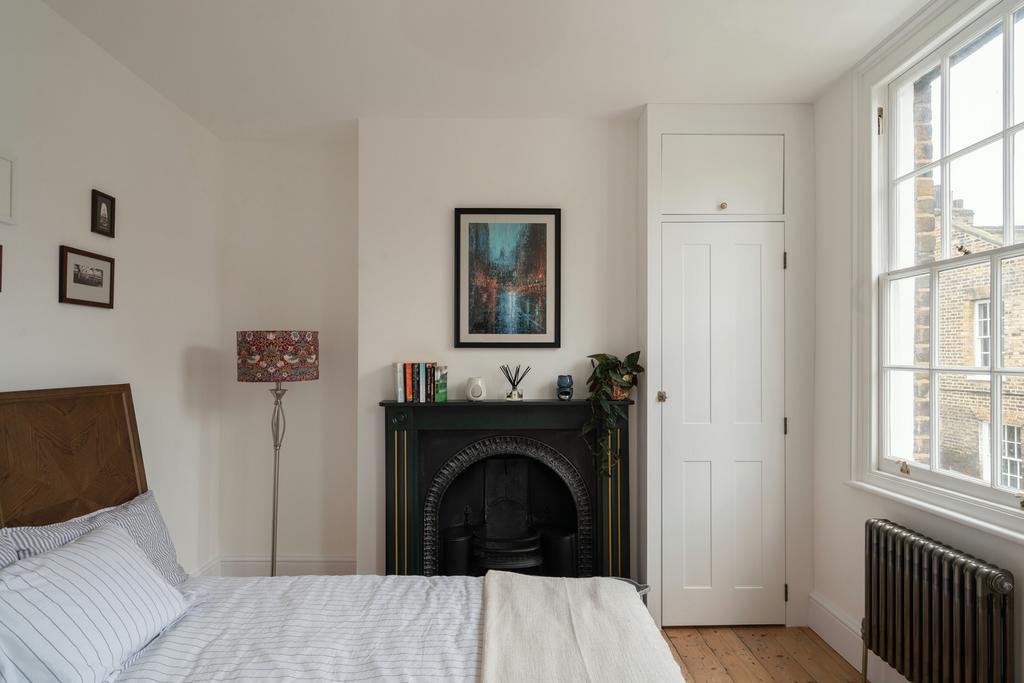 247860 - ROUPELL-STREET-41.jpg