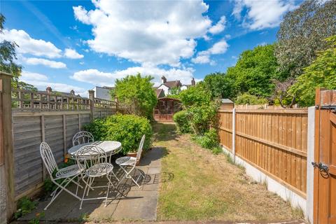 16 Warwick Road, St Albans, AL1 4DL