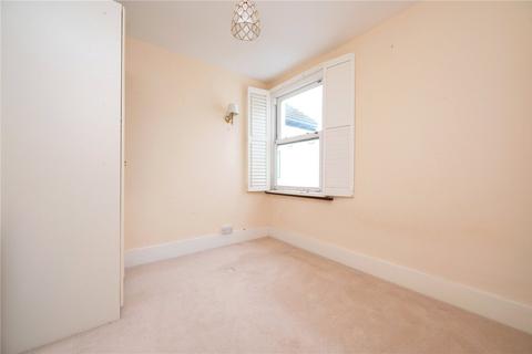 16 Warwick Road, St Albans, AL1 4DL