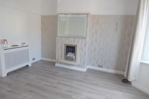 3 bedroom terraced house to rent, Gentwood Road, Huyton, Liverpool