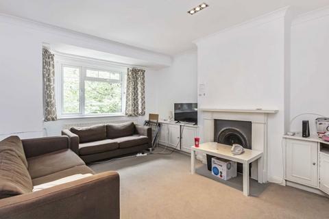 4 bedroom flat to rent, Queens Road, Kingston Upon Thames KT2