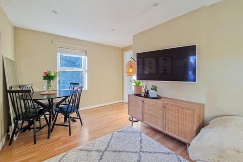 1 bedroom apartment for sale, 7 La Place Le Couteur, Grouville