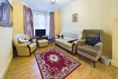 2 bedroom terraced house for sale, Norfolk Road, East Ham