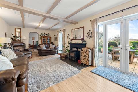 4 bedroom detached bungalow for sale, Goldfen Bank, Wrangle, Boston, PE22