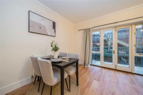 2 bedroom flat for sale, Folgate Street, London E1