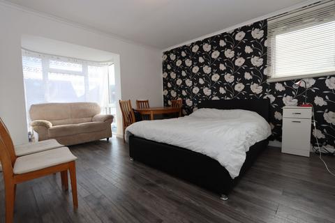 1 bedroom detached house for sale, Verulam Road, Greenford