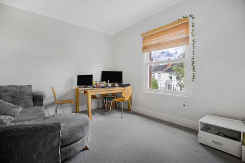 2 bedroom apartment for sale, St. Stephens Road, Cheltenham, Gloucestershire, GL51