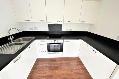 3 bedroom apartment to rent, Loch Crescent, Edgware, HA8