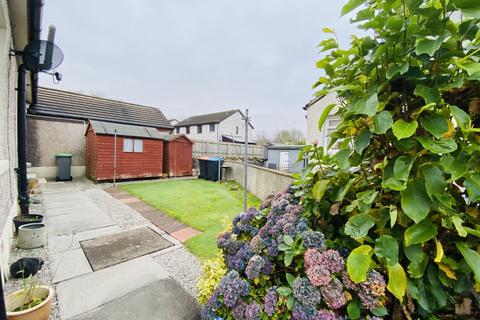 2 bedroom bungalow for sale, 20 Queens Grove, Dalbeattie, DG5 4JG