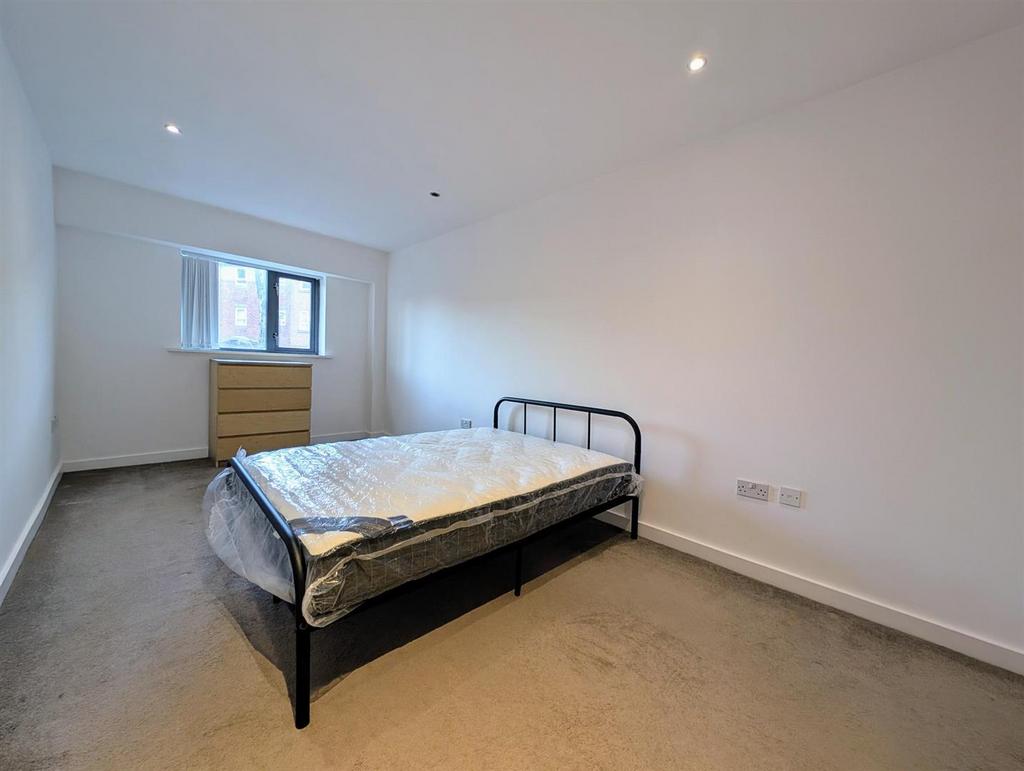 Master Bedroom.jpg