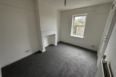 2 bedroom terraced house to rent, Salacre Lane, Upton