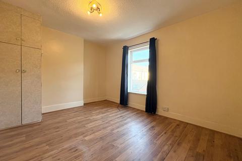 2 bedroom end of terrace house to rent, Garfield Street, Fleetwood, FY7