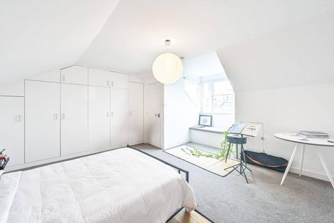 1 bedroom flat for sale, Shirlock Road, Hampstead, London, NW3