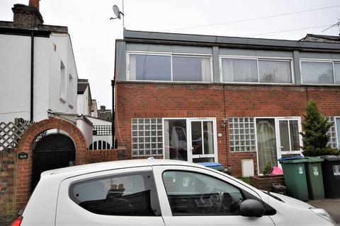 1 bedroom end of terrace house to rent, Acme Road, Watford WD24